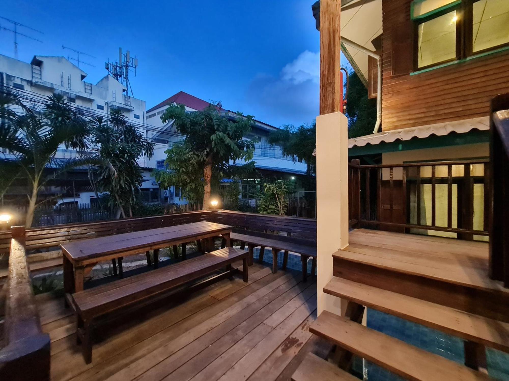 Tepbunthomhouse Ayutthaya Apartment Exterior photo